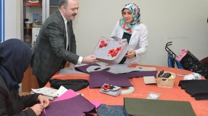 Tuşba Belediyesi&rsquo;nden Kadınlar İ&ccedil;in Meslek Edindirme Kursları