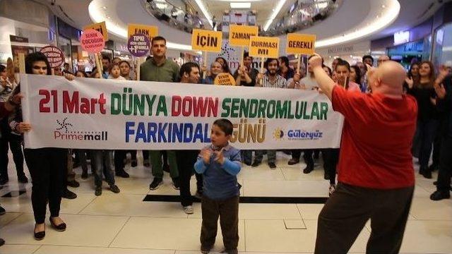 Down Sendromlular İçin Zamanı Durdurdular