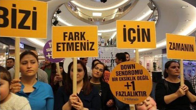 Down Sendromlular İçin Zamanı Durdurdular