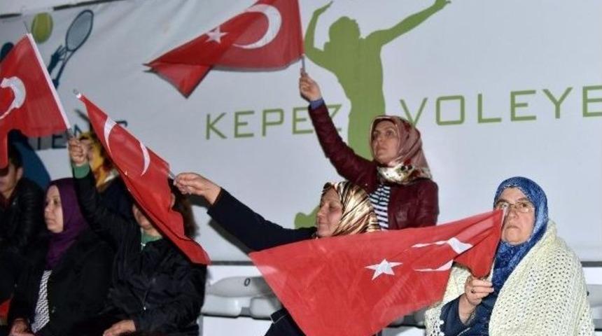 Kepez&rsquo;de &Ccedil;anakkale Şehitleri Anıldı