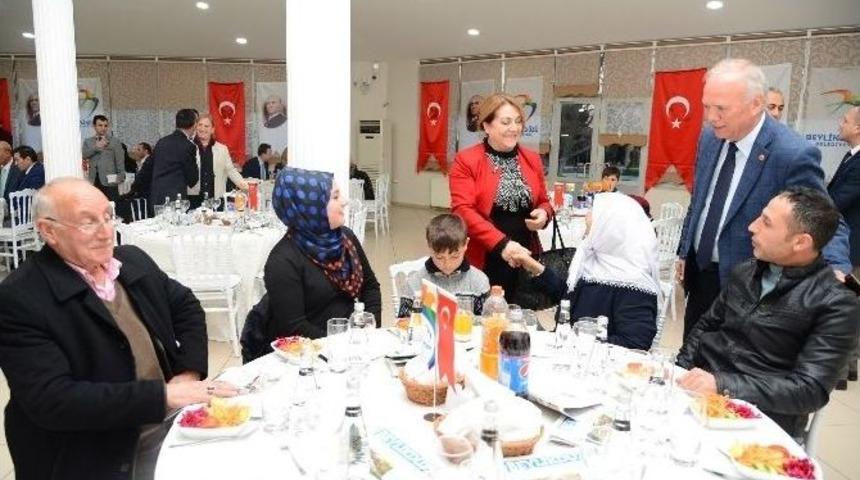 Şehit Aileleri Yemekte Ağırlandı