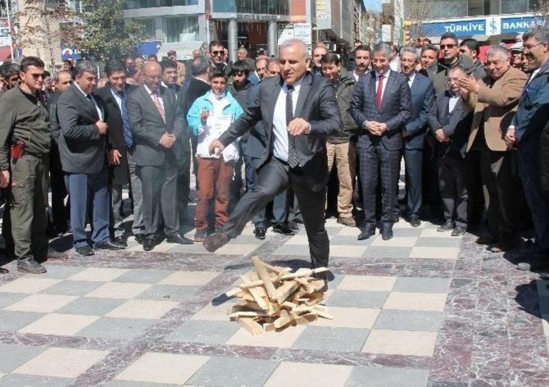 Elazığ&rsquo;da Nevruz Bayramı Kutlandı