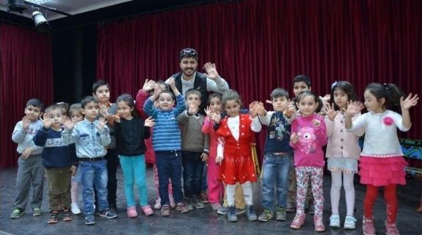 &Ouml;ğrenciler Kurs At&ouml;lyelerini Gezdi