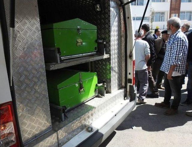 50 Yıllık Çift Ölüme Beraber Gitti 2