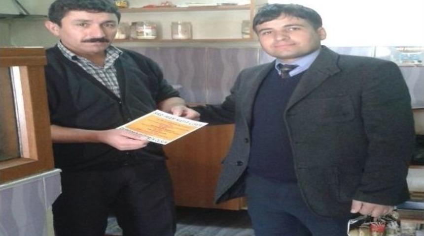 G&uuml;roymak Esnafına Hadis Dağıtıldı