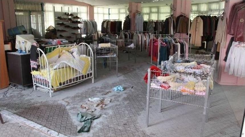 Yardım Mağazasından Hırsızlık