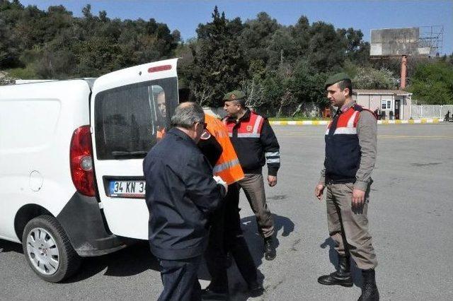 Eskihisar-topçular Feribotunda Canlı Bomba Paniği