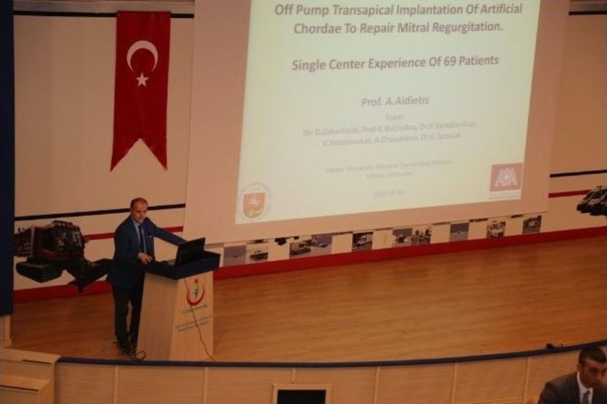 Ebeah Kalp Cerrahları Litvanyalı &Uuml;nl&uuml; Kalp Cerrahları İle Kalpte Tamirat Yaptı