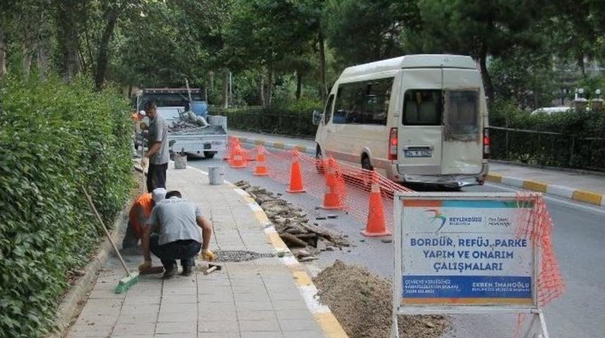 Beylikd&uuml;z&uuml;&rsquo;nde Kaldırımlar Yenileniyor