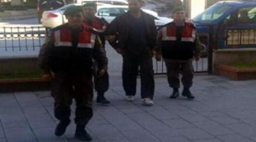 9 Ayrı Su&ccedil;tan Aranan Zalı Jandarmadan Ka&ccedil;amadı