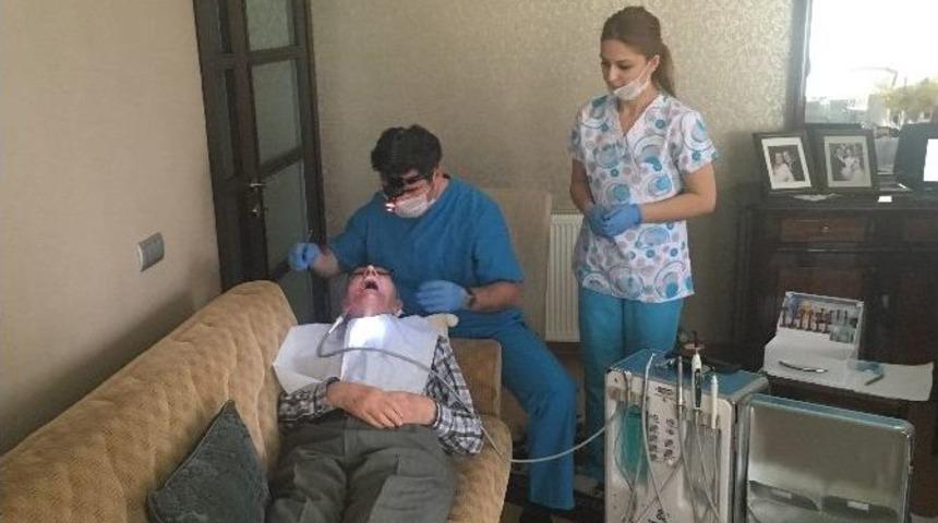 Yaşlı Ve Engellilere Evde Diş Tedavisi