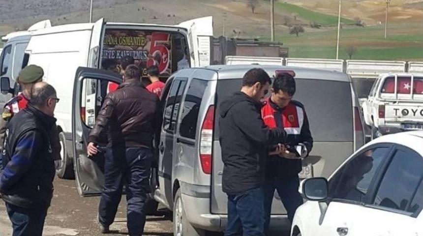 Boz&uuml;y&uuml;k&rsquo;te Jandarma Ekipleri Trafik Denetimleri Sıklaştırıldı