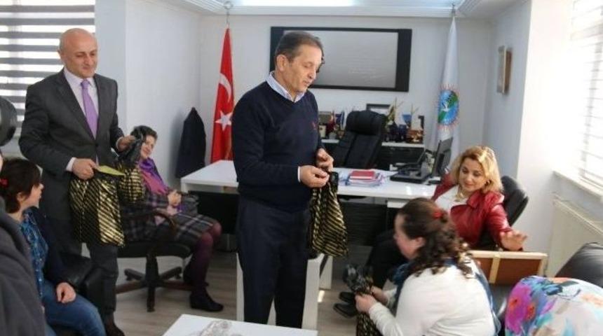 Erg&uuml;l&rsquo;e Makamında Ziyaret