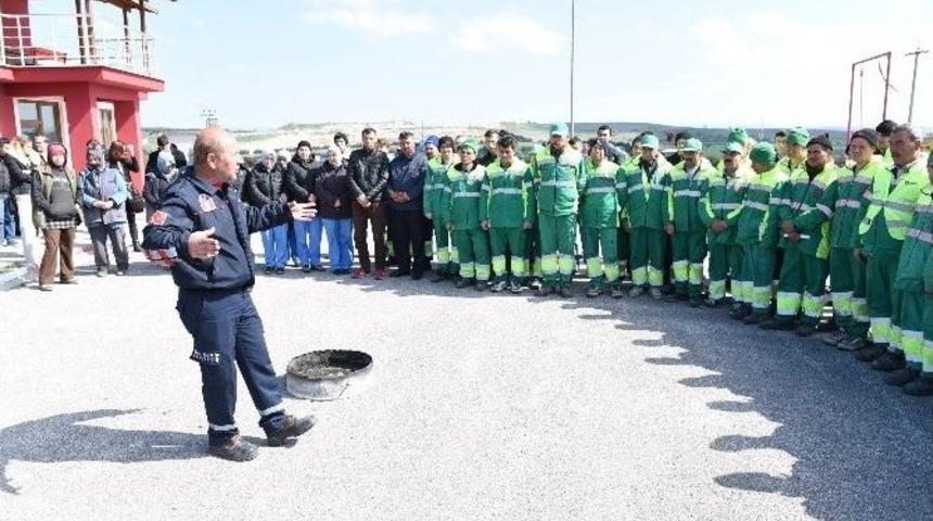 Karesi Belediyesi Personeline Yangın Eğitimi