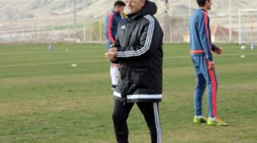 Alima Yeni Malatyaspor Lige Verilen Araya Sevindi