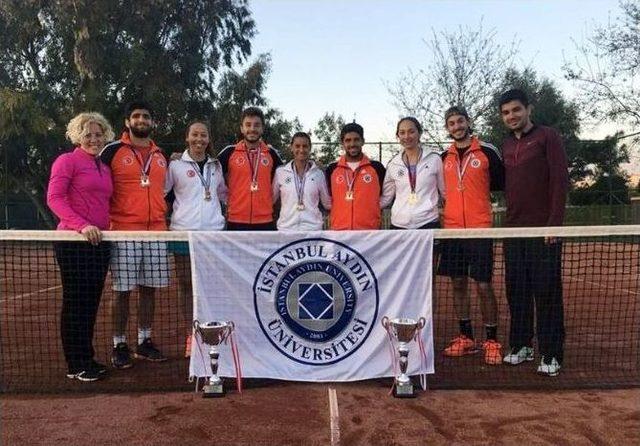 İstanbul Aydın Üniversitesi’nden Çifte Şampiyonluk