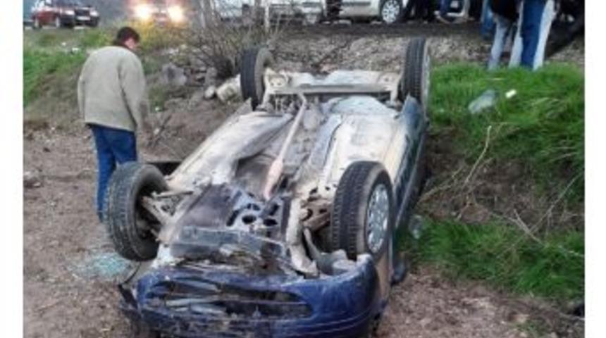 Osmaniye&rsquo;de Trafik Kazası: 3&rsquo;&uuml; &Ccedil;ocuk 11 Yaralı