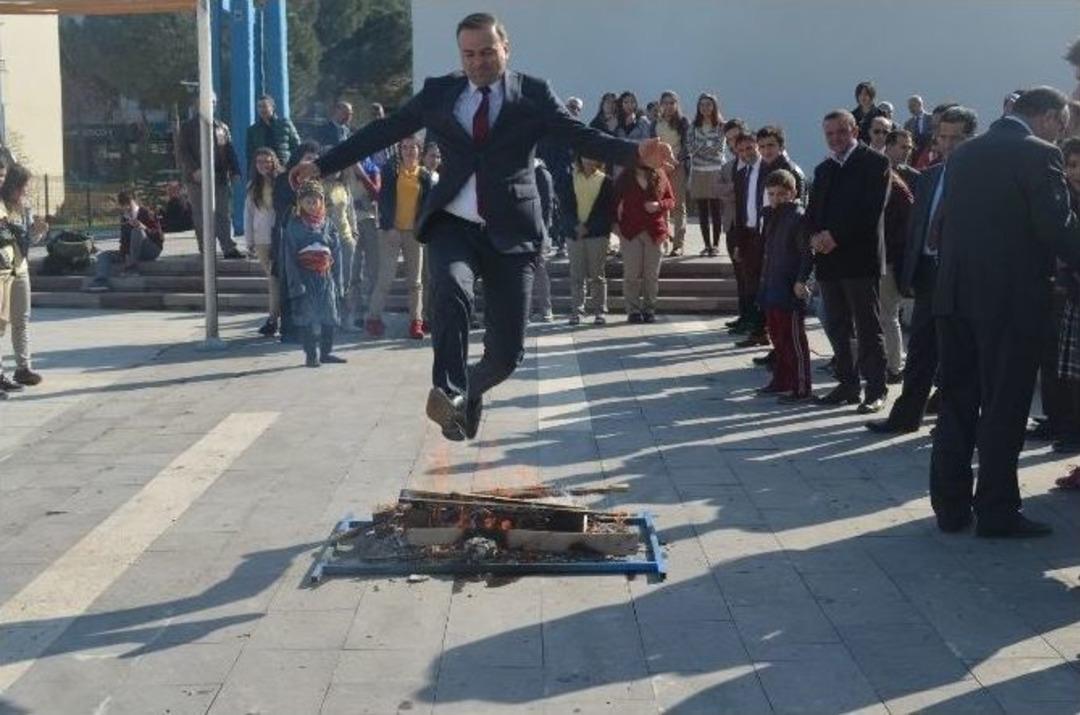 Kula&rsquo;da Nevruz Bayramı Kutlandı