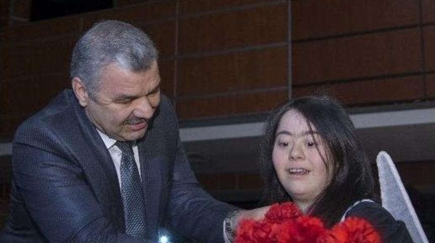 Büyükşehir Belediye Başkanı Mustafa Çelik: