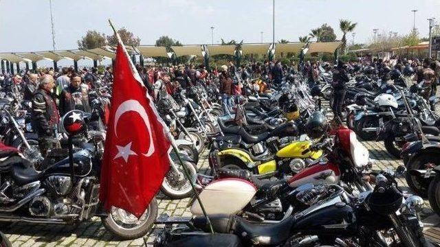 Motorculardan “teröre Lanet Sürüşü”