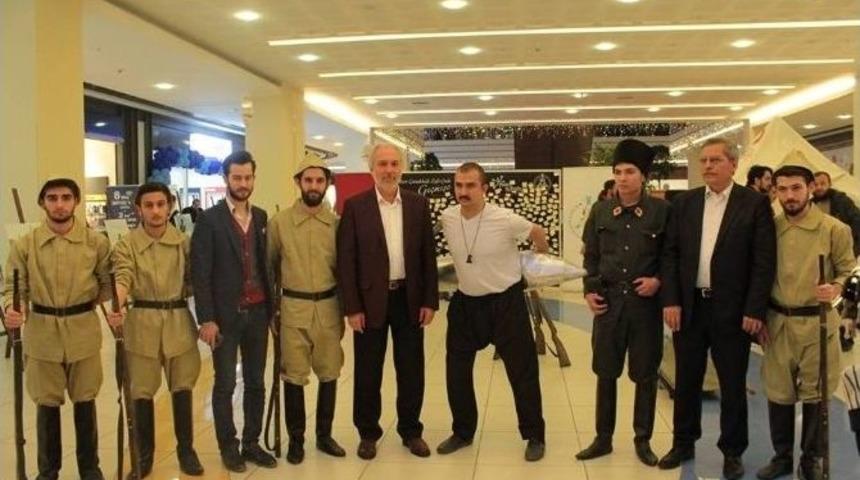 Nazlı, Tan Ve Sara&ccedil;oğlu Sera&rsquo;daki &Ccedil;anakkale Etkinliğinde