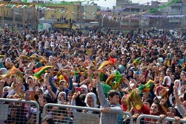 Siirt’te Nevruz Kutlamalarında Gerginlik