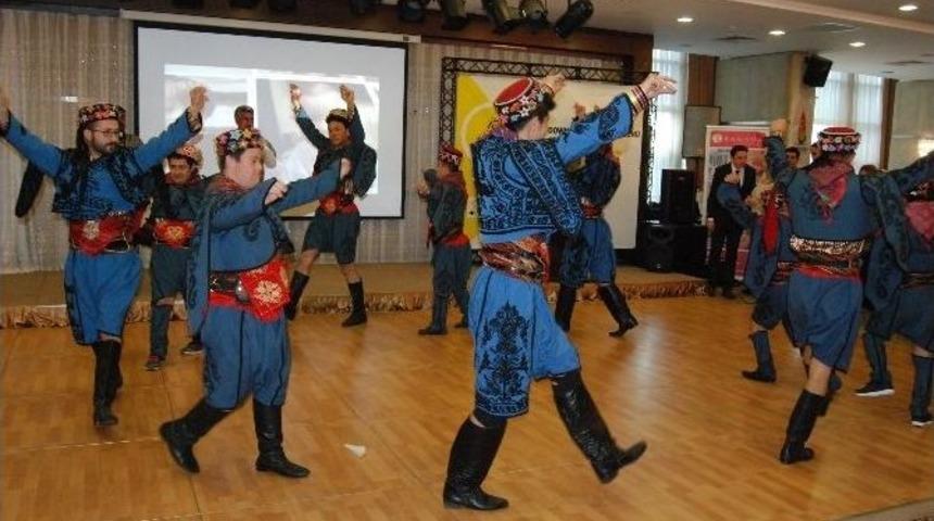 Down Sendromlu &Ccedil;ocuklar &ldquo;biz De Varız&rdquo; Dedi