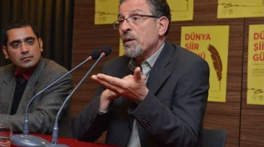 Nil&uuml;fer&rsquo;de Şiir Dolu Gece