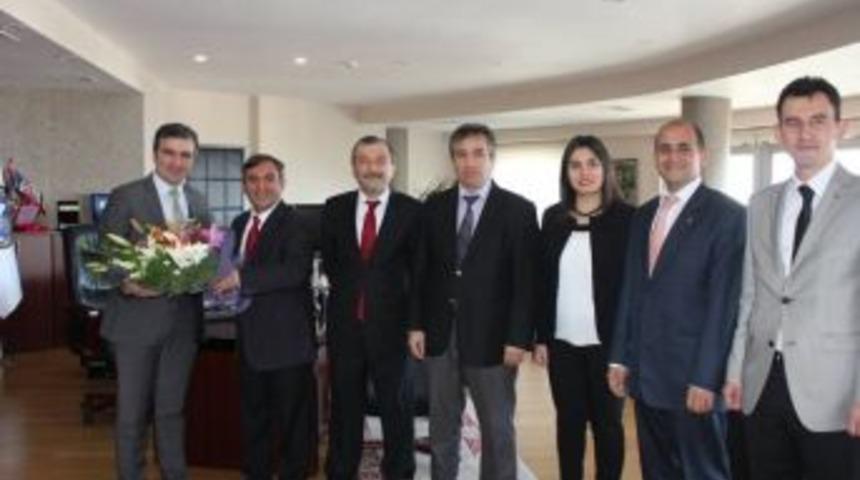 Orman İşletme M&uuml;d&uuml;r&uuml; Ve Ekibi Başkan Yemeniciyi Ziyaret Etti