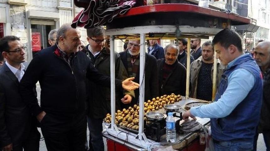 Oktay Vural&rsquo;a İstiklal Caddesi&rsquo;nde Tepki: