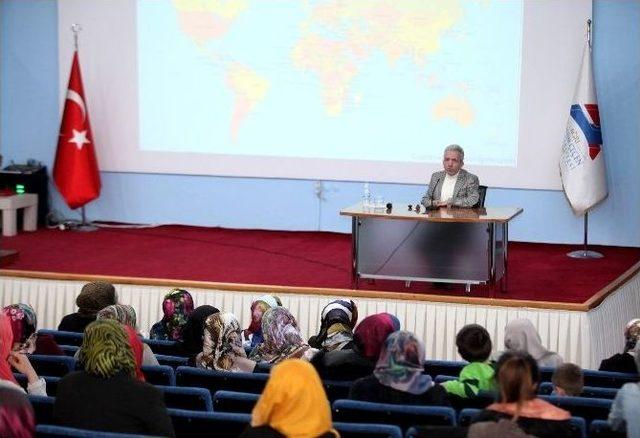 Ağrı&rsquo;da &ldquo;bir Destandır &Ccedil;anakkale: 101. Yıl&rdquo; Konferansı 1