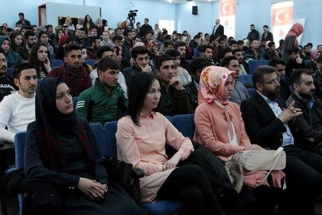 Ağrı’da “mehmet Akif Ersoy Ve İstiklal Marşı” Konferansı