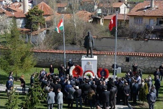 Macaristan&rsquo;ın &Ouml;zg&uuml;rl&uuml;k Savaşı&rsquo;nın 168. Yıl D&ouml;n&uuml;m&uuml; K&uuml;tahya&rsquo;da Da Kutladı 1