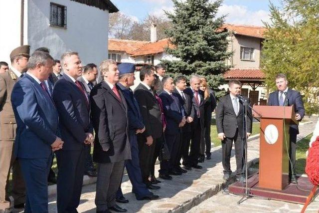 Macaristan&rsquo;ın &Ouml;zg&uuml;rl&uuml;k Savaşı&rsquo;nın 168. Yıl D&ouml;n&uuml;m&uuml; K&uuml;tahya&rsquo;da Da Kutladı 2