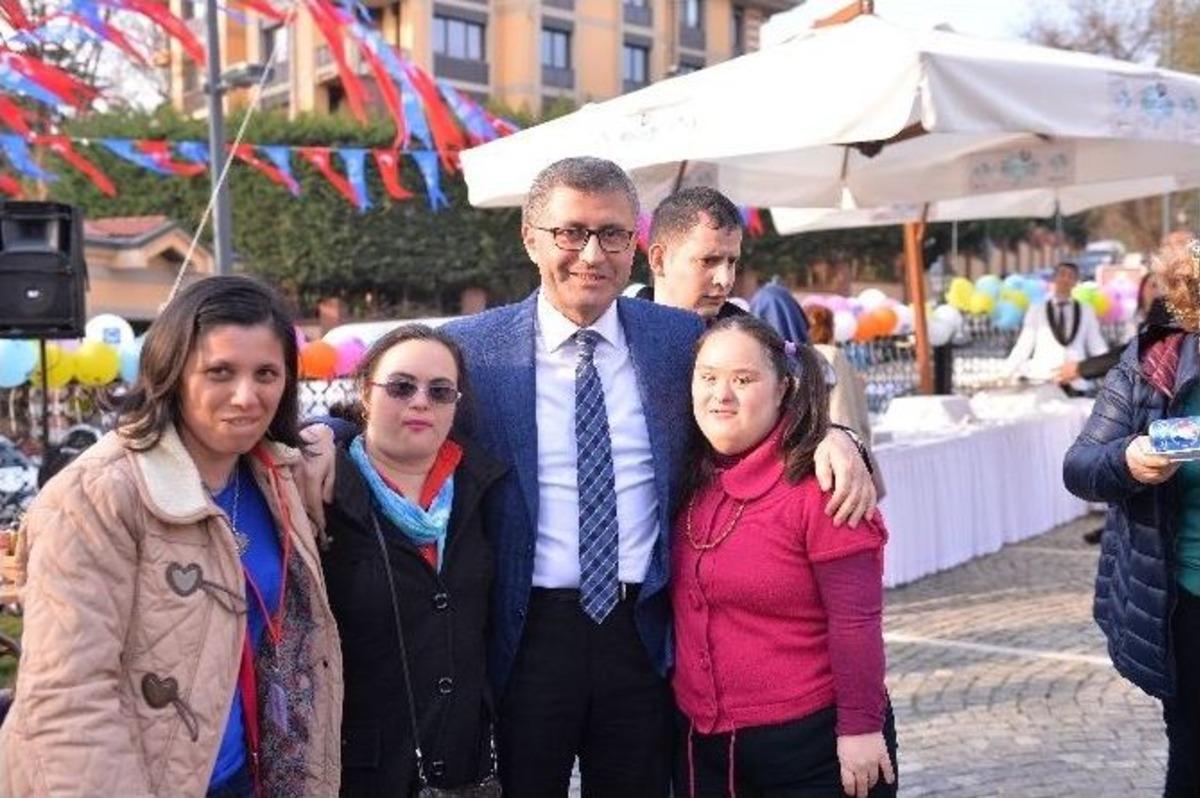 &Uuml;sk&uuml;dar&rsquo;da Down Sendromlu 11 Gen&ccedil; İş Sahibi Oldu