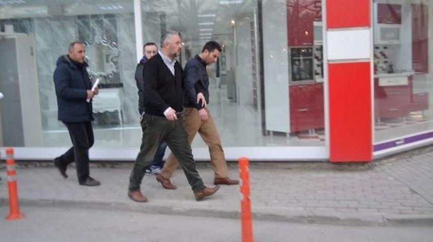 İnsan Ka&ccedil;ak&ccedil;ıları Gemlik&rsquo;te Yakayı Ele Verdi