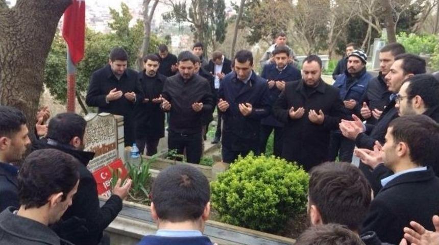 Bozkurtlar S&uuml;leyman&rsquo;ı Dualarla Andı