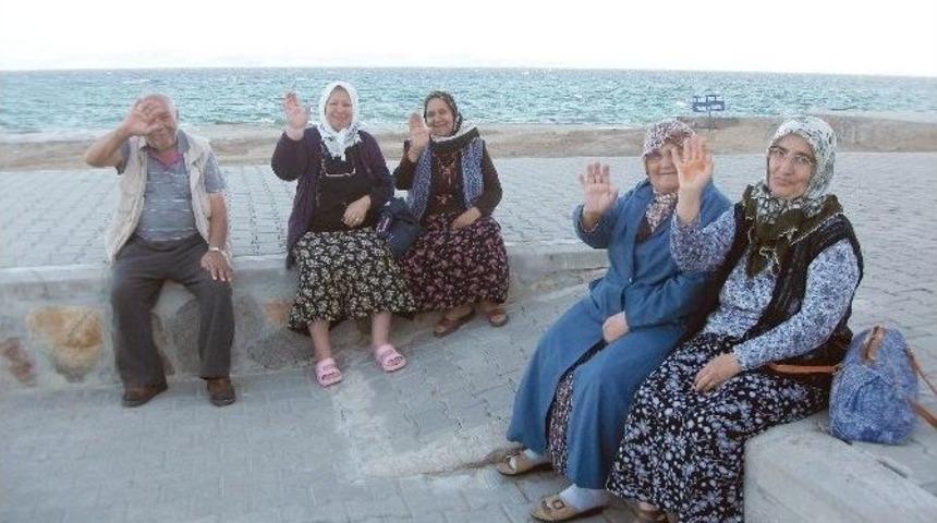 Yaşlı Dostu B&uuml;y&uuml;kşehir