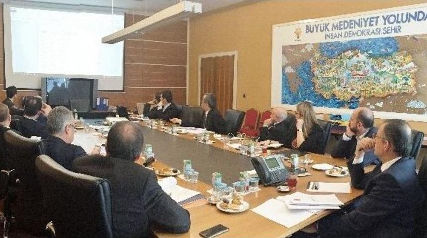 Yasa Hazırlığı Devam Ediyor