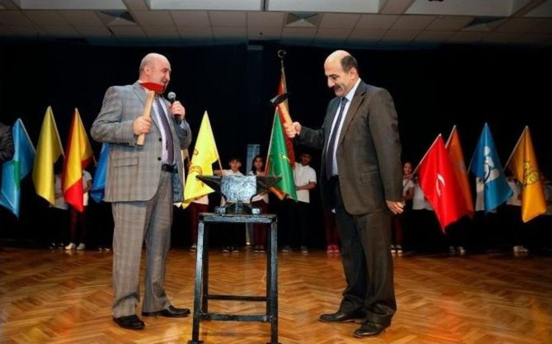 K&uuml;&ccedil;&uuml;k&ccedil;ekmece&rsquo;de Renkli Nevruz Karşılaması