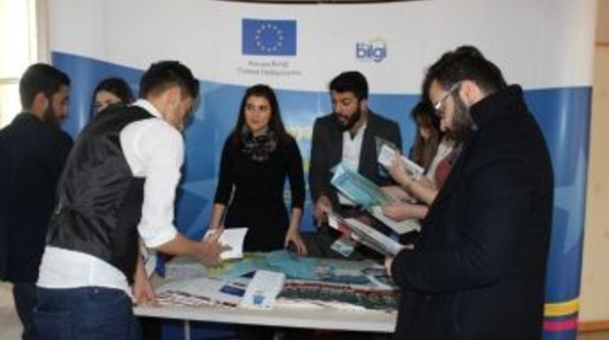 Ab Bilgi Merkezi Hukuk &Ouml;ğrencileriyle Buluştu