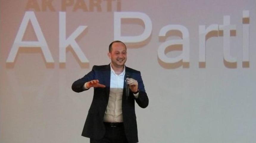 Ozan Erdem Saruhanlı&rsquo;da &Ccedil;anakkale&rsquo;yi Anlattı