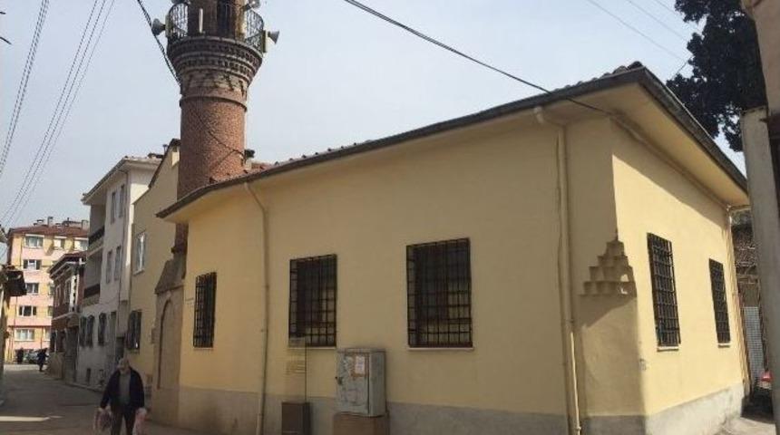 Tarihi Camiden 200 Yıllık El Yazması Kur&rsquo;an-ı Kerim &Ccedil;alındı