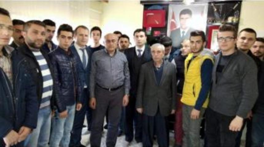 Şehit Ailesine Anlamalı Ziyaret