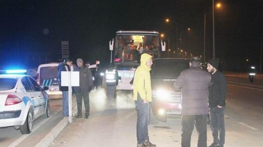 Polis Ve Jandarma Yol Kontrollerine Devam Ediyor