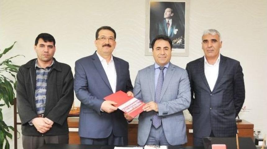 Tarsus&rsquo;ta Otob&uuml;sler &lsquo;led&rsquo;lenecek