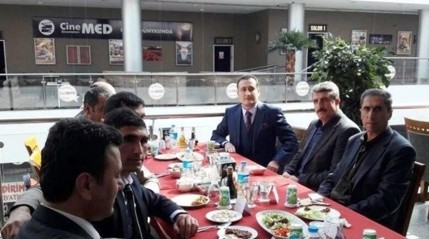 Kaymakam Elig&uuml;l Şehit Ve Gazi Yakınlarıyla Bir Araya Geldi