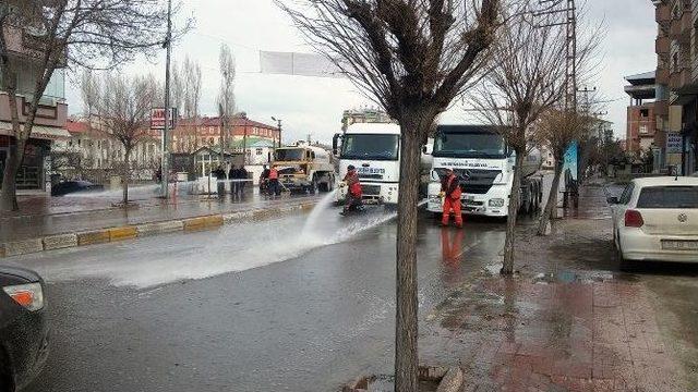 Van’da Bahar Temizliği