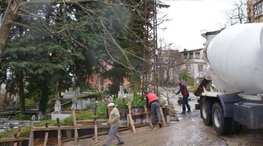 G&ouml;rele&rsquo;de Tarihi Mezarlıklar Yenileniyor