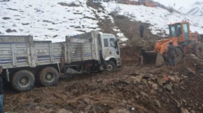 Suvari Kutra Ge&ccedil;idi Ge&ccedil;it Vermiyor